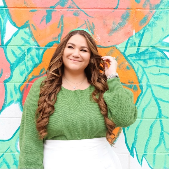 Lovers + Friends Sweaters - NEW Green Lovers & Friends Sweater